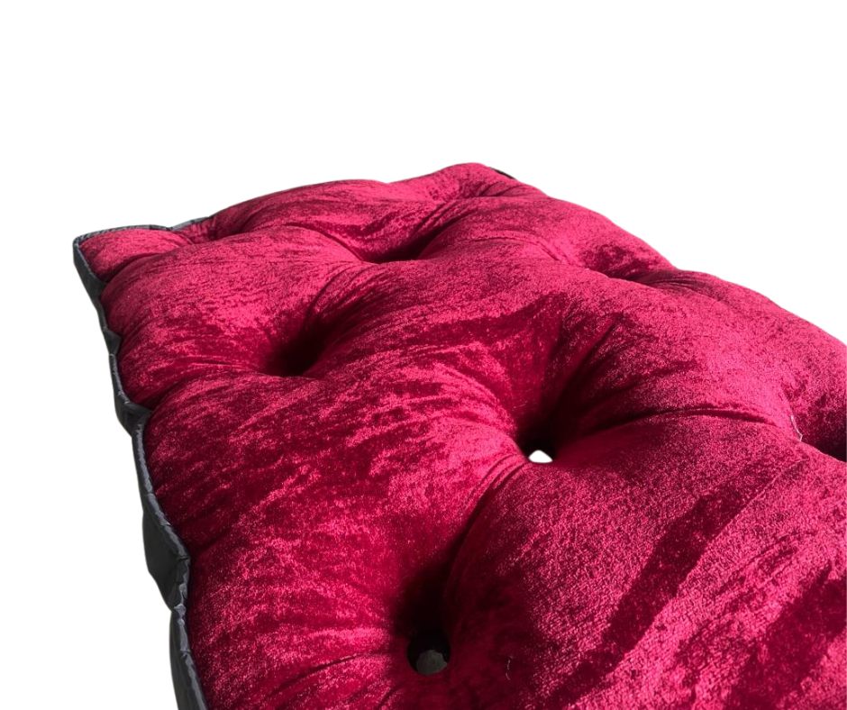 Fancy Pet Bed (Medium Size) - MeroonAndBlack