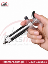 Bird hand feeding acrylic syringe 20ml with transparent body measurement markings and plunger