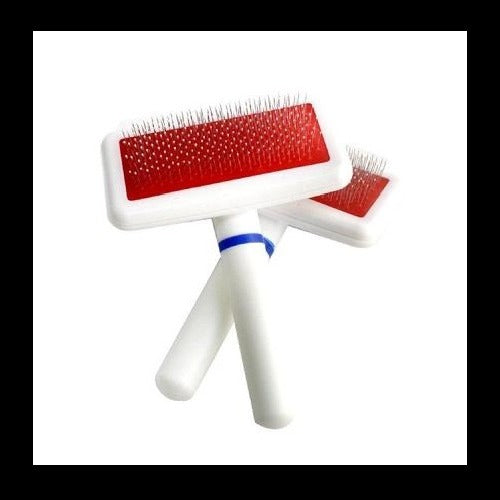 Plastic White Brush in Pack M