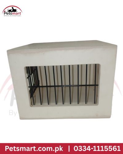 Pet crate with wire door on a white background, branded with Petsmart.