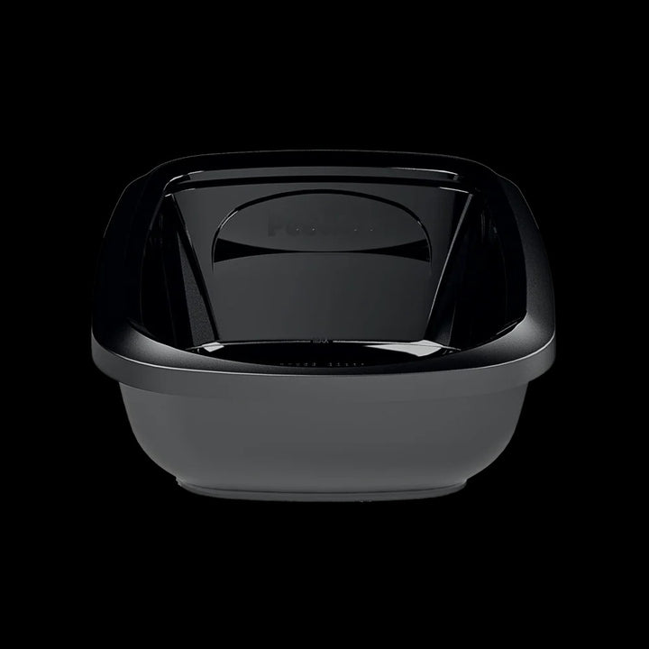 Black litter tray