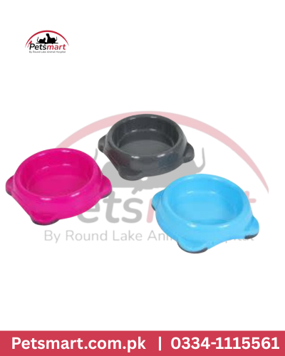 Plastic bowl for cat